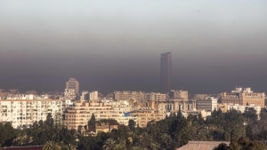 La contaminación urbana de Sevilla preocupa a la Defensora del Pueblo