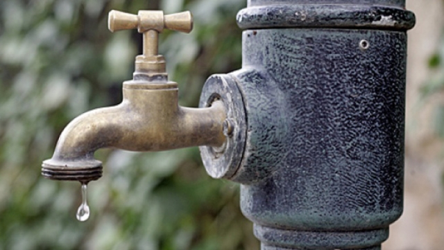 Realizar la prueba de nitratos en el agua potable - Serviqualita